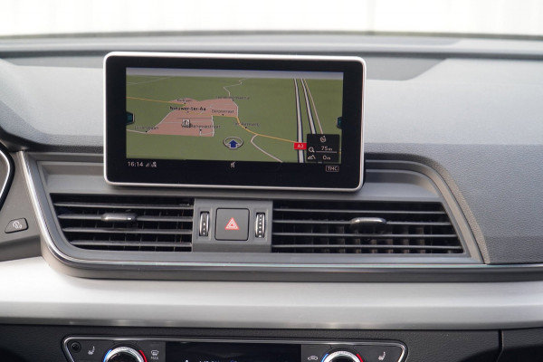 Audi Q5 55 TFSI e quattro Competition / S-Line / Pano / Camera / Head-Up / Side Assist / ACC / Elek. Klep