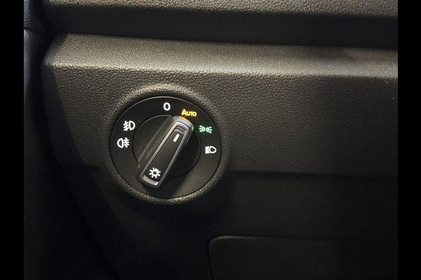 Volkswagen T-Roc 1.5 TSI 150PK DSG R SPORT VIRTUAL/NAVI/CAMERA/VELOURS