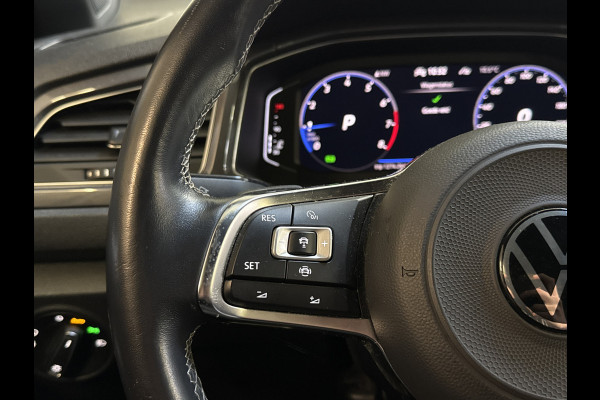Volkswagen T-Roc 1.5 TSI 150PK DSG R SPORT VIRTUAL/NAVI/CAMERA/VELOURS