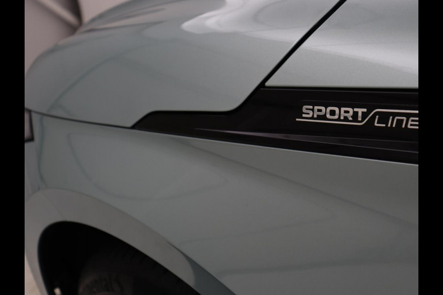 Škoda ENYAQ iV 60 | Trekhaak | Carplay | Camera | Half leder | Navigatie | Parkeerhulp | Sfeerverlichting | Cruise control | Full LED | 19'' | Climate control