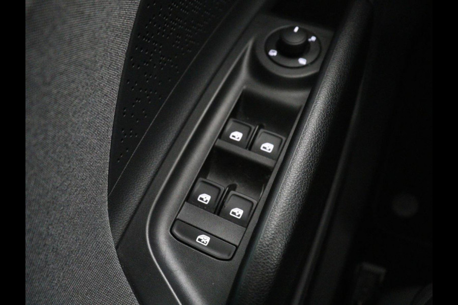 Škoda ENYAQ iV 60 | Trekhaak | Carplay | Camera | Half leder | Navigatie | Parkeerhulp | Sfeerverlichting | Cruise control | Full LED | 19'' | Climate control