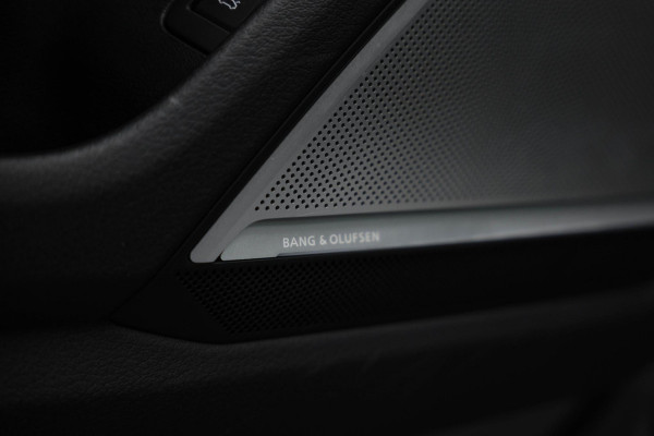 Audi RS6 4.0 TFSI quattro |Pano|Keramisch|Dynamic+|B&O|Nightvision|HUD|