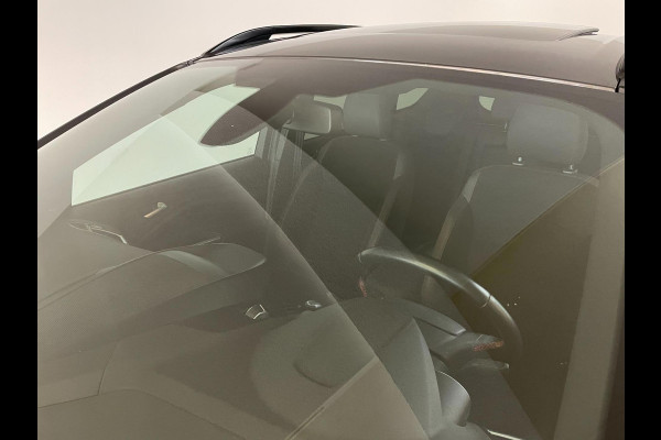 Ford Kuga 1.5 EcoBoost ST Line 150PK AIRCO CLIMA NAVI CRUISE PANO STOELVERW TREKHAAK 2000KG SPOILERS ZWARTE VELGEN NIEUWSTAAT