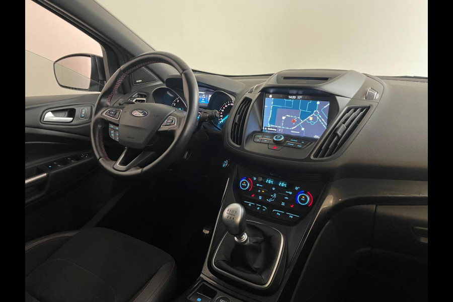 Ford Kuga 1.5 EcoBoost ST Line 150PK AIRCO CLIMA NAVI CRUISE PANO STOELVERW TREKHAAK 2000KG SPOILERS ZWARTE VELGEN NIEUWSTAAT