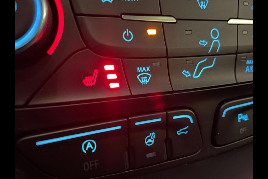 Ford Kuga 1.5 EcoBoost ST Line 150PK AIRCO CLIMA NAVI CRUISE PANO STOELVERW TREKHAAK 2000KG SPOILERS ZWARTE VELGEN NIEUWSTAAT