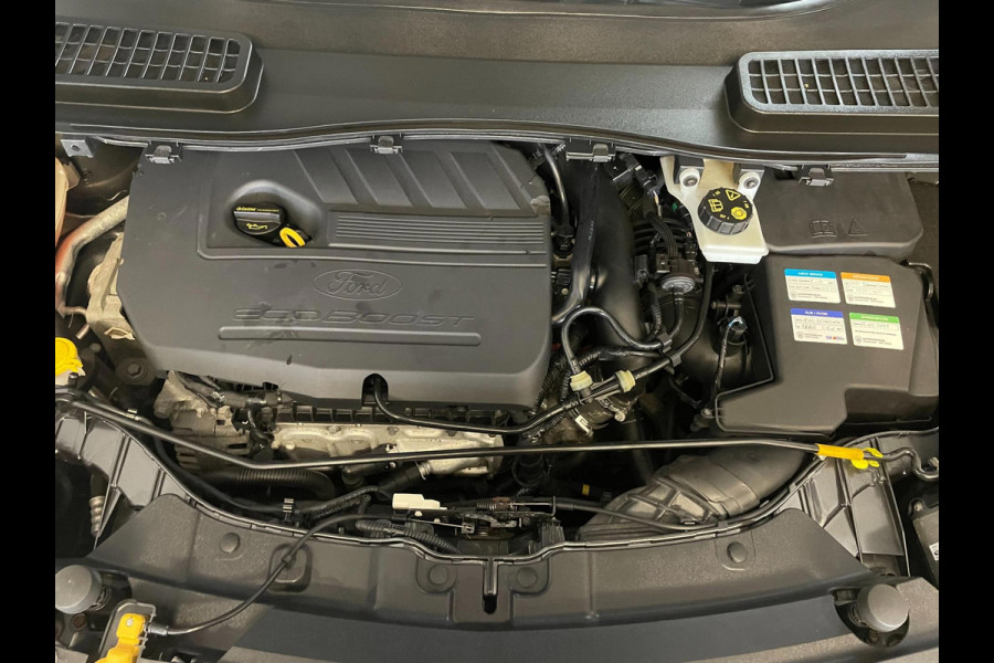 Ford Kuga 1.5 EcoBoost ST Line 150PK AIRCO CLIMA NAVI CRUISE PANO STOELVERW TREKHAAK 2000KG SPOILERS ZWARTE VELGEN NIEUWSTAAT