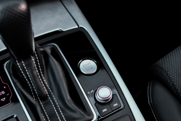 Audi A6 Avant 1.8 TFSI ultra 3x S-Line. 1e Eigenaar, BTW, Matrix, PDC, Cruise!