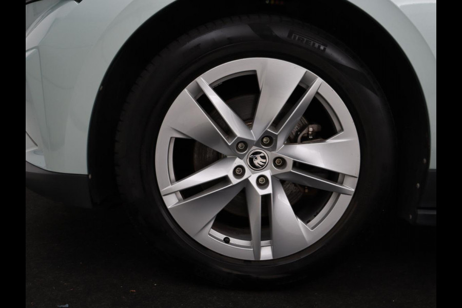 Škoda ENYAQ iV 60 | Warmtepomp | Stoelverwarming | Camera | Keyless | Carplay | Navigatie | Half leder | Full LED | Cruise control | Parkeerhulp | Sfeerverlichting