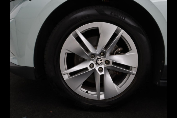 Škoda ENYAQ iV 60 | Warmtepomp | Stoelverwarming | Camera | Keyless | Carplay | Navigatie | Half leder | Full LED | Cruise control | Parkeerhulp | Sfeerverlichting