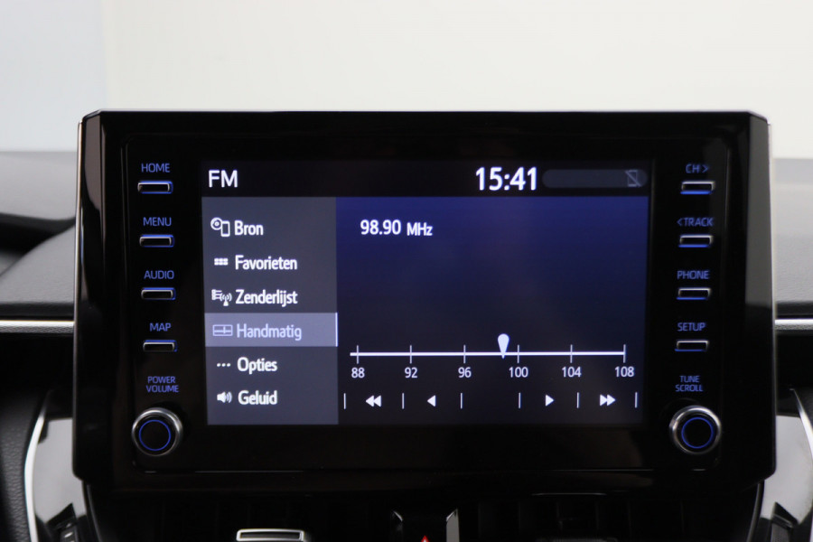 Toyota Corolla Touring Sports 1.8 Hybrid Dynamic Camera, Keyless, Apple Carplay, ACC, Stoelverwarming, Climate, 17"