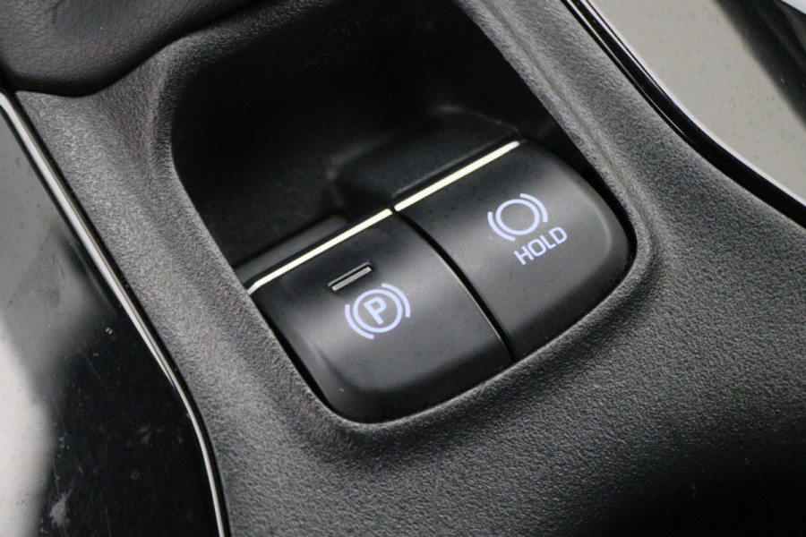 Toyota Corolla Touring Sports 1.8 Hybrid Dynamic Camera, Keyless, Apple Carplay, ACC, Stoelverwarming, Climate, 17"
