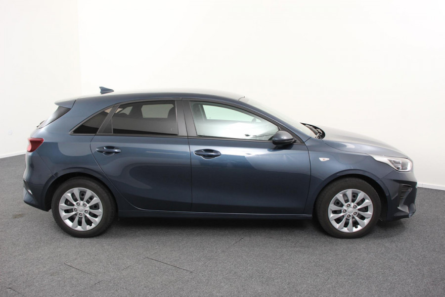 Kia Ceed 1.0 T-GDi 120pk Vision | Navigatie | Apple Carplay/Android Auto | Climate Control | Cruise control | Camera | Extra Getint Glas | DAB