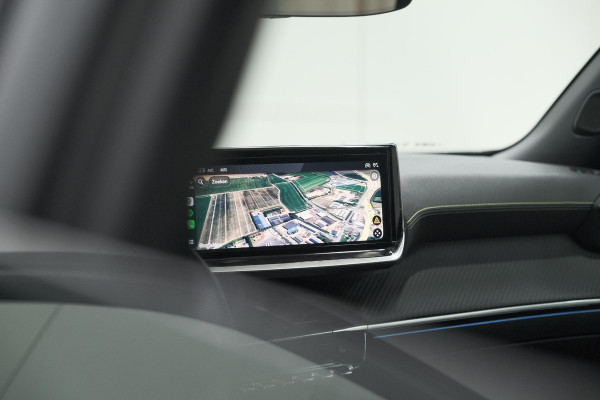 Peugeot e-2008 EV GT 50 kWh | 3 Fase Laadfunctie | Schuif-/Kanteldak | Alcantara Pakket | Camera | Apple Carplay