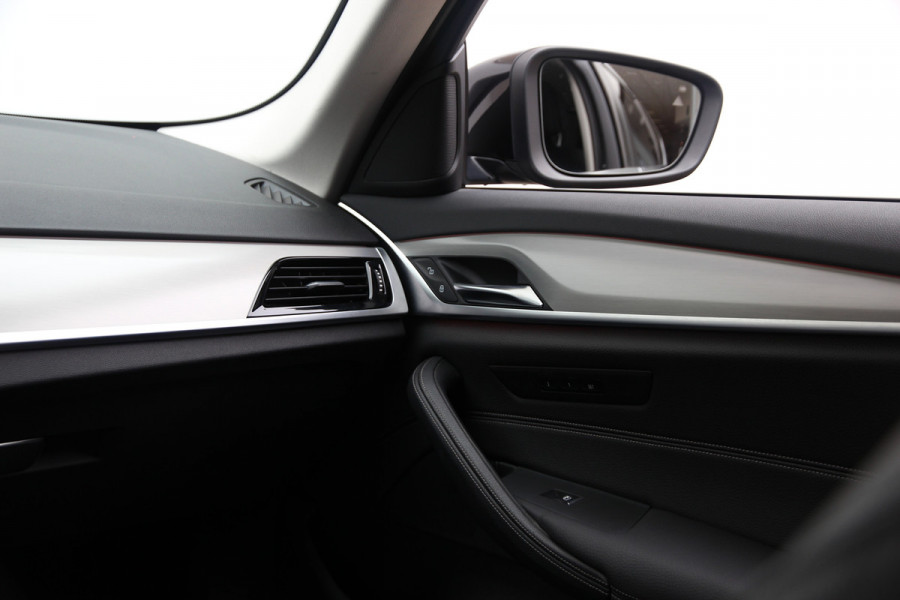 BMW 5 Serie 530i Executive | Head-up | Standkachel | Carplay