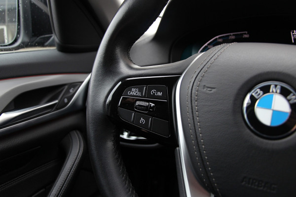 BMW 5 Serie 530i Executive | Head-up | Standkachel | Carplay