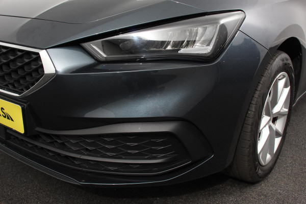 Seat Leon Sportstourer 1.5 eTSI 150pk DSG Style | Navigatie | Apple | Carplay/Android Auto | Parkeersensor achter | Adaptive Cruise Control | Stoelverwarming