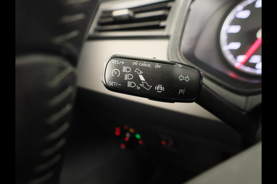 Seat Ibiza 1.0 TSI Style Business Intense 95 pk | Navigatie | Parkeersensoren | Achteruitrijcamera | Cruise control |