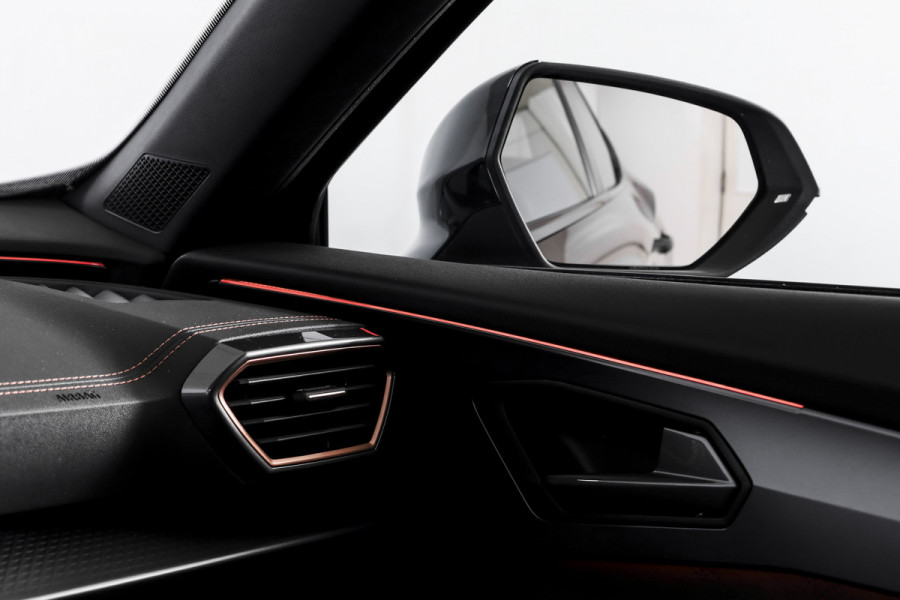 CUPRA Formentor 1.5 TSI e-Hybrid 272 PK VZ Performance | S/k-panodak | Adapt. Cruise | Memory | Stoel-+Stuurverw. | 360 Camera | Dig. Cockpit | NAV + App. Connect | ECC | Elek. Klep | LM 19" | 2169