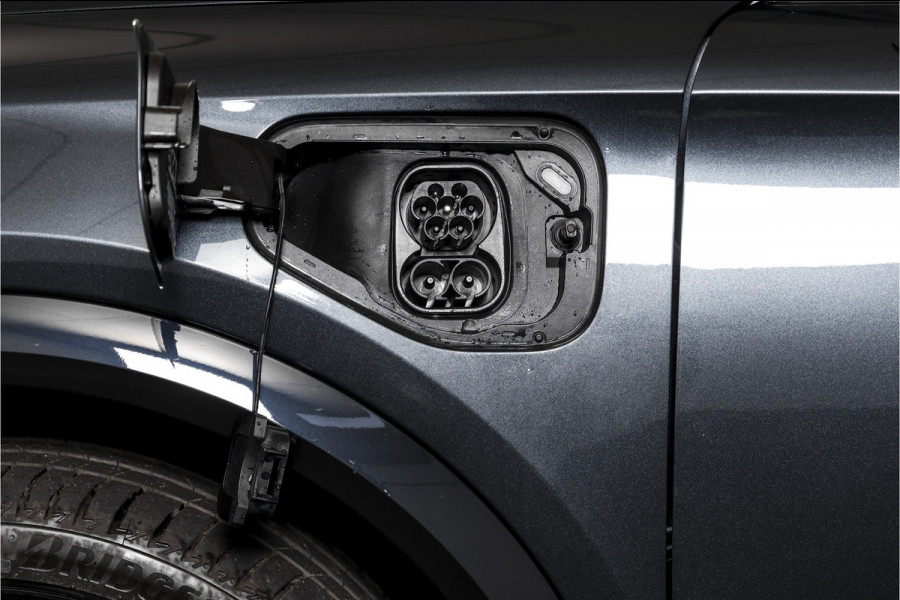 CUPRA Formentor 1.5 TSI e-Hybrid 272 PK VZ Performance | S/k-panodak | Adapt. Cruise | Memory | Stoel-+Stuurverw. | 360 Camera | Dig. Cockpit | NAV + App. Connect | ECC | Elek. Klep | LM 19" | 5222