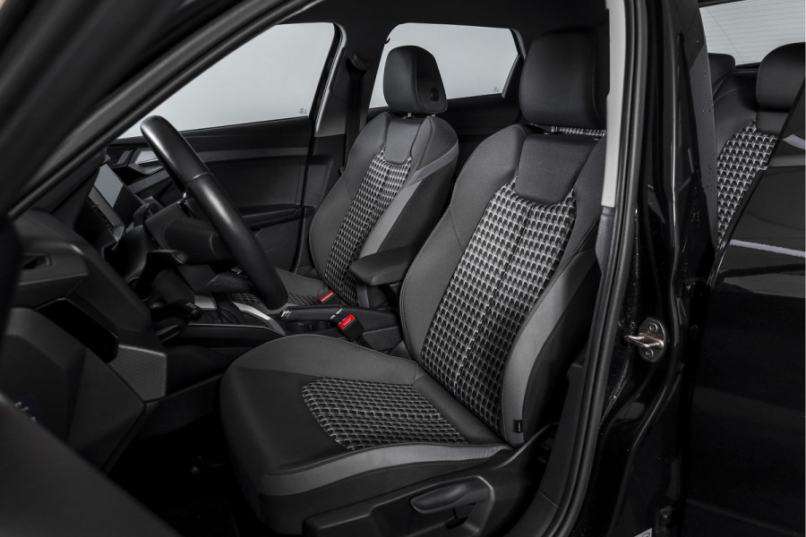 Audi A1 Sportback 25 TFSI 95 PK S edition - Automaat | S-Line | Sonos Audio | Dig.Cockpit | Cruise | PDC | App.Connect | Auto.Airco | LM 17" |