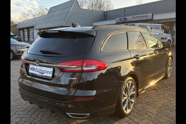 Ford Mondeo Wagon 2.0 IVCT HEV ST-Line 187pk | 18 inch velgen | Verwarmbare voorstoelen | Bestuurdersstoel Met Geheugen |  Achteruitrijcamera | Half leder