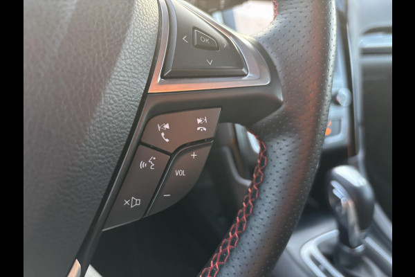 Ford Mondeo Wagon 2.0 IVCT HEV ST-Line 187pk | 18 inch velgen | Verwarmbare voorstoelen | Bestuurdersstoel Met Geheugen |  Achteruitrijcamera | Half leder