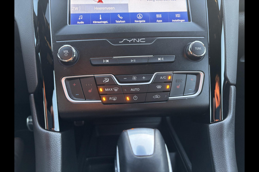 Ford Mondeo Wagon 2.0 IVCT HEV ST-Line 187pk | 18 inch velgen | Verwarmbare voorstoelen | Bestuurdersstoel Met Geheugen |  Achteruitrijcamera | Half leder