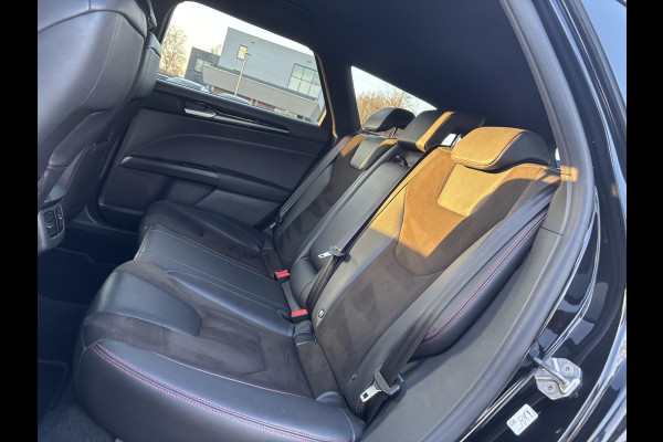 Ford Mondeo Wagon 2.0 IVCT HEV ST-Line 187pk | 18 inch velgen | Verwarmbare voorstoelen | Bestuurdersstoel Met Geheugen |  Achteruitrijcamera | Half leder