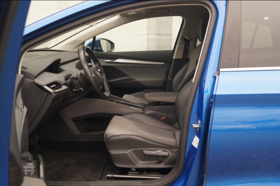 Škoda ENYAQ iV Coupe 60 Business Edition Plus -SOH83%-PANO-ECC-