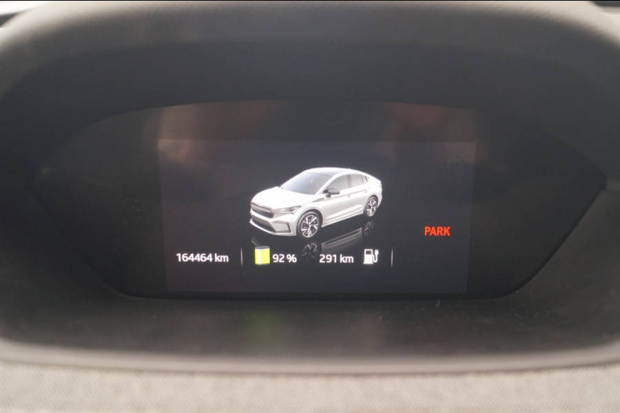 Škoda ENYAQ iV Coupe 60 Business Edition Plus -SOH83%-PANO-ECC-