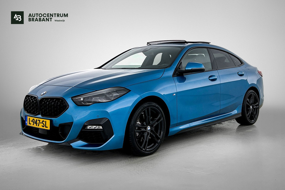 BMW 2 Serie Gran Coupé 220i M-sport Business Edition Plus(NL-auto, Dealer OndH, Panorama, Schaalstoelen, Stoelv, Camera, PDC V+A)