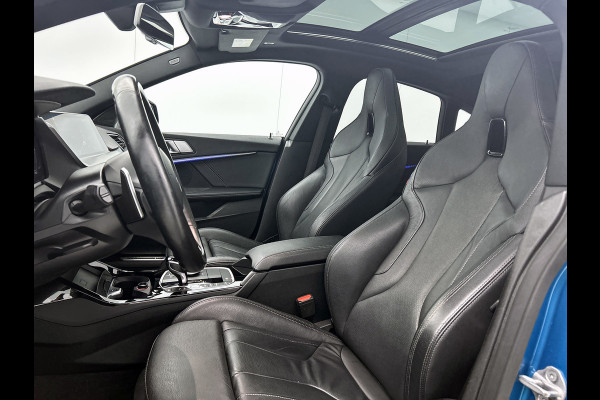 BMW 2 Serie Gran Coupé 220i M-sport Business Edition Plus(NL-auto, Dealer OndH, Panorama, Schaalstoelen, Stoelv, Camera, PDC V+A)