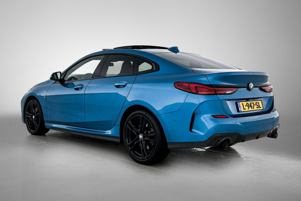 BMW 2 Serie Gran Coupé 220i M-sport Business Edition Plus(NL-auto, Dealer OndH, Panorama, Schaalstoelen, Stoelv, Camera, PDC V+A)