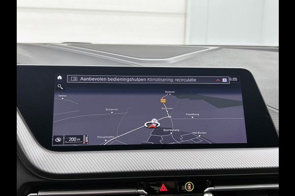 BMW 2 Serie Gran Coupé 220i M-sport Business Edition Plus(NL-auto, Dealer OndH, Panorama, Schaalstoelen, Stoelv, Camera, PDC V+A)