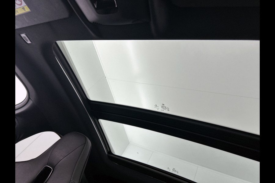 BMW 2 Serie Gran Coupé 220i M-sport Business Edition Plus(NL-auto, Dealer OndH, Panorama, Schaalstoelen, Stoelv, Camera, PDC V+A)