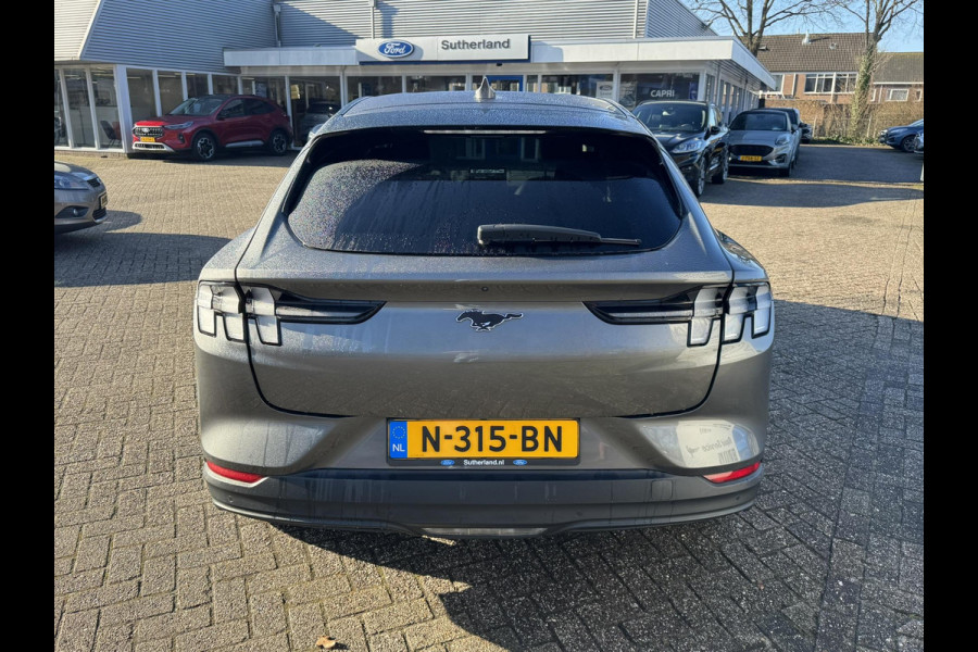 Ford Mustang Mach-E RWD 75 kWh | 258PK | Bang&Olufsen | Elektrische achterklep | 360 graden camera