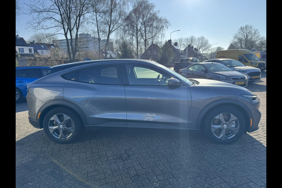 Ford Mustang Mach-E RWD 75 kWh | 258PK | Bang&Olufsen | Elektrische achterklep | 360 graden camera