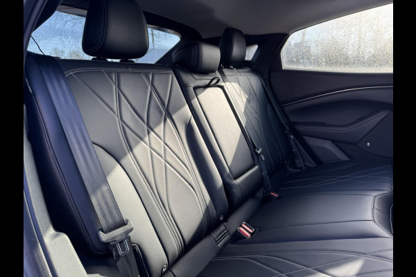 Ford Mustang Mach-E RWD 75 kWh | 258PK | Bang&Olufsen | Elektrische achterklep | 360 graden camera
