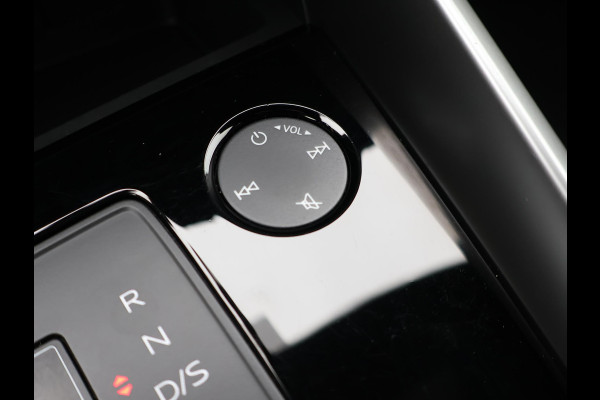 Audi A3 Limousine 35 TFSI 150 PK S-LINE EDITION + VIRTUAL COCKPIT | TREKHAAK | ADAPTIEVE CRUISE | SPORTSTOELEN