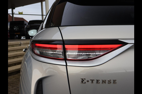 DS DS 3 Crossback E-TENSE SO CHIC 50 KWH *97% SOH!* + CAMERA | ADAPTIVE CRUISE | HEAD-UP | CARPLAY