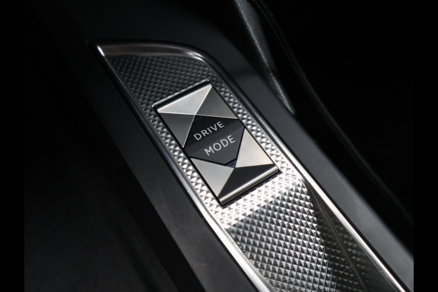 DS DS 3 Crossback E-TENSE SO CHIC 50 KWH *97% SOH!* + CAMERA | ADAPTIVE CRUISE | HEAD-UP | CARPLAY