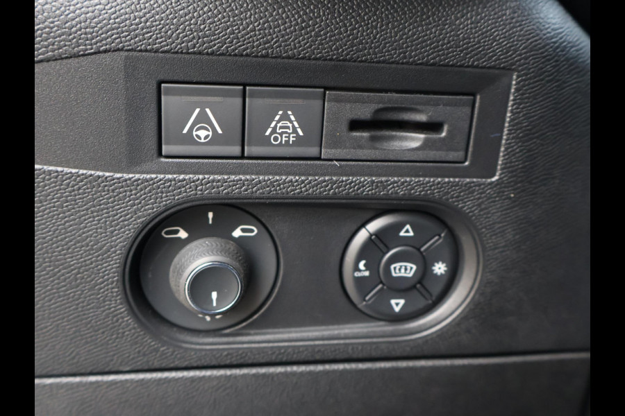 DS DS 3 Crossback E-TENSE SO CHIC 50 KWH *97% SOH!* + CAMERA | ADAPTIVE CRUISE | HEAD-UP | CARPLAY