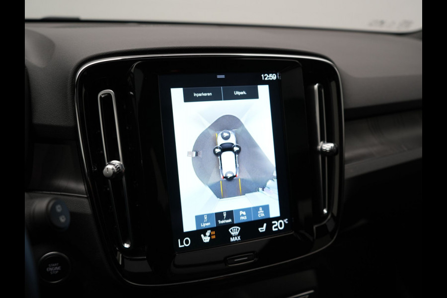 Volvo XC40 T5 Plug-in hybrid Ultimate Dark 262pk Dealer O.H PHEV | Panodak | Trekhaak af Fabriek | Adaptive Cruise | Alcantara Sportstoelen Memory | 360 Camera | Keyless | BLIS | 20"L.M | Pilot Assist | Apple Carplay |