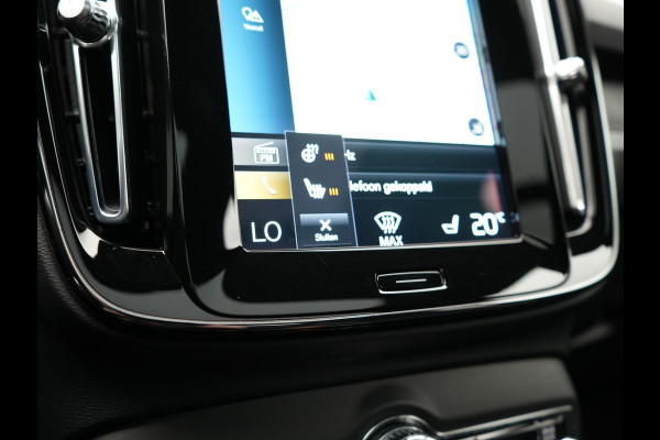 Volvo XC40 T5 Plug-in hybrid Ultimate Dark 262pk Dealer O.H PHEV | Panodak | Trekhaak af Fabriek | Adaptive Cruise | Alcantara Sportstoelen Memory | 360 Camera | Keyless | BLIS | 20"L.M | Pilot Assist | Apple Carplay |