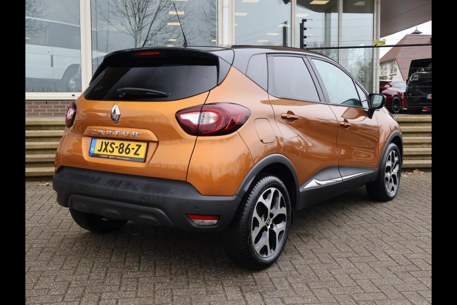 Renault Captur 0.9 TCe LIMITED + STOELVERW. | DAB | NAVIGATIE | CRUISE | 17 INCH | ZWART DAK | PRIVACY GLASS