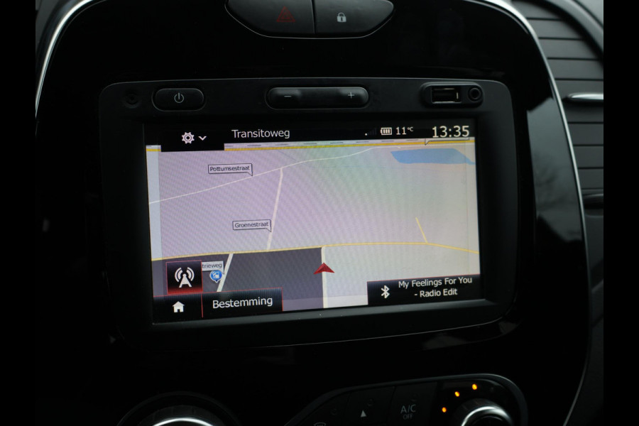 Renault Captur 0.9 TCe LIMITED + STOELVERW. | DAB | NAVIGATIE | CRUISE | 17 INCH | ZWART DAK | PRIVACY GLASS