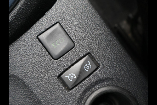 Renault Captur 0.9 TCe LIMITED + STOELVERW. | DAB | NAVIGATIE | CRUISE | 17 INCH | ZWART DAK | PRIVACY GLASS