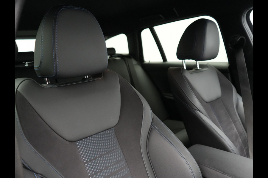 BMW 3 Serie Touring 330e M Sport FACELIFT Plug In Hybrid 293pk Dealer O.H PHEV | Head Up | Alcantara Sportstoelen Memory | Widescreen Navi | Keyless | stuur & Stoelverwarming | Camera & Parkassist | Apple Carplay | Sfeerverlichting |