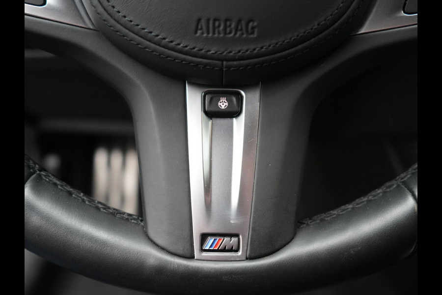 BMW 3 Serie Touring 330e M Sport FACELIFT Plug In Hybrid 293pk Dealer O.H PHEV | Head Up | Alcantara Sportstoelen Memory | Widescreen Navi | Keyless | stuur & Stoelverwarming | Camera & Parkassist | Apple Carplay | Sfeerverlichting |