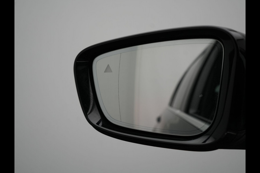 BMW 3 Serie Touring 330e M Sport FACELIFT Plug In Hybrid 293pk Dealer O.H PHEV | Head Up | Alcantara Sportstoelen Memory | Widescreen Navi | Keyless | stuur & Stoelverwarming | Camera & Parkassist | Apple Carplay | Sfeerverlichting |